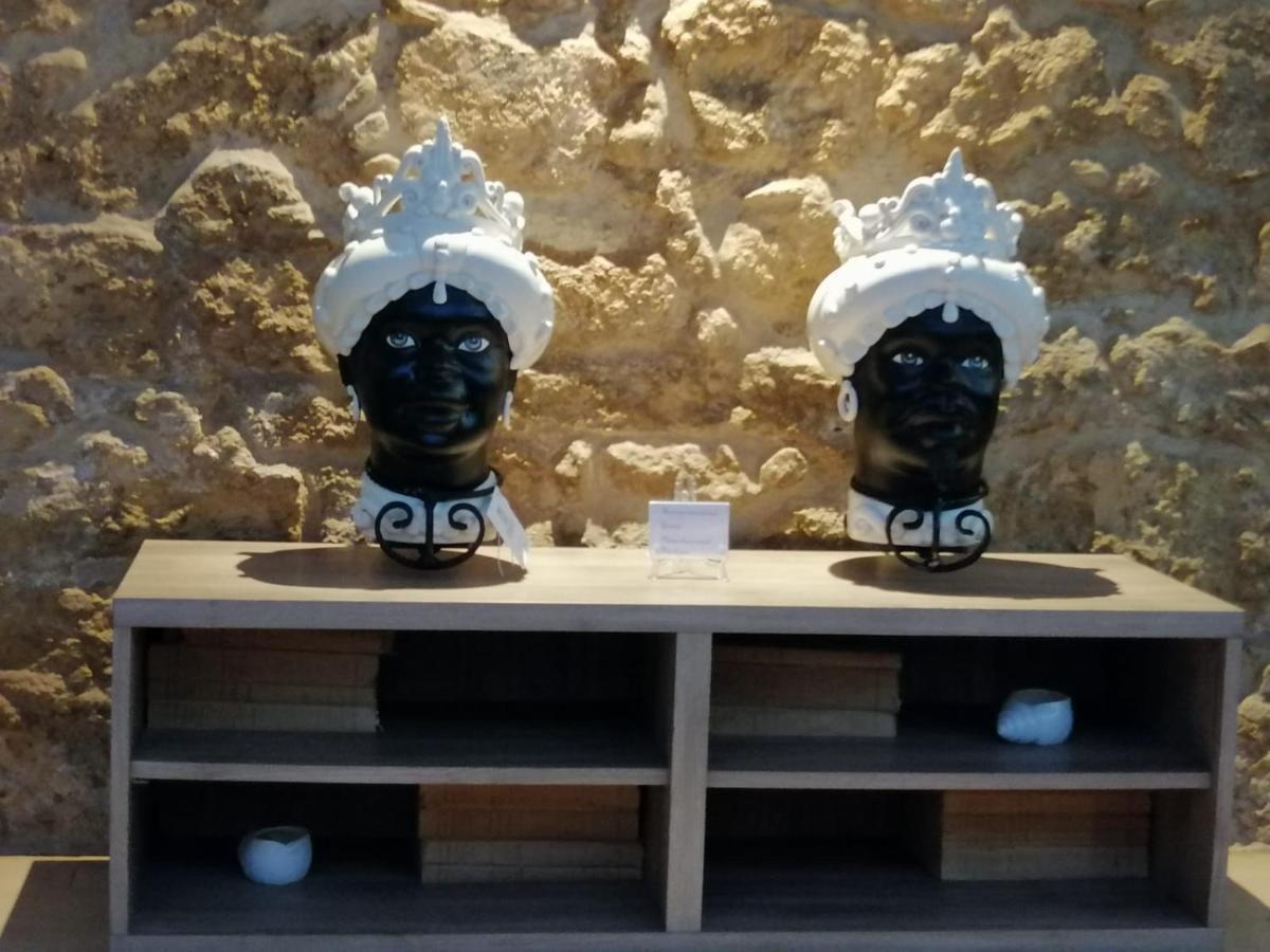 卡尔塔吉罗 Palazzo Sant'Elia酒店 外观 照片